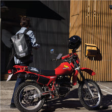 Load image into Gallery viewer, Splash Defender Dry Tank 33L